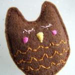 Felt Brown Owl Brooch/pin
